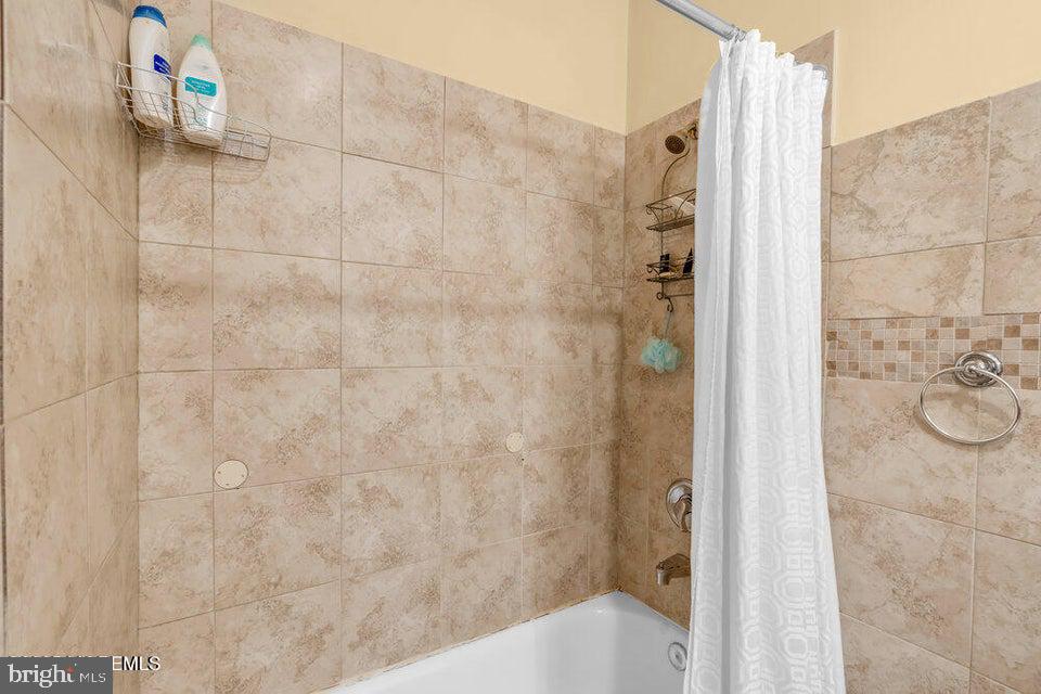 Jackson, New Jersey, 08527, United States, 5 Bedrooms Bedrooms, ,5 BathroomsBathrooms,Residential,Active,1863303