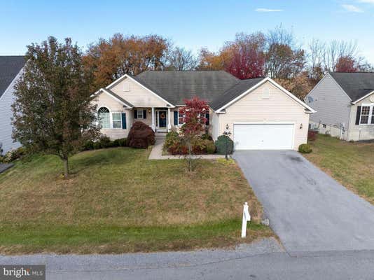 420 HOGAN DR, MARTINSBURG, WV 25405 - Image 1