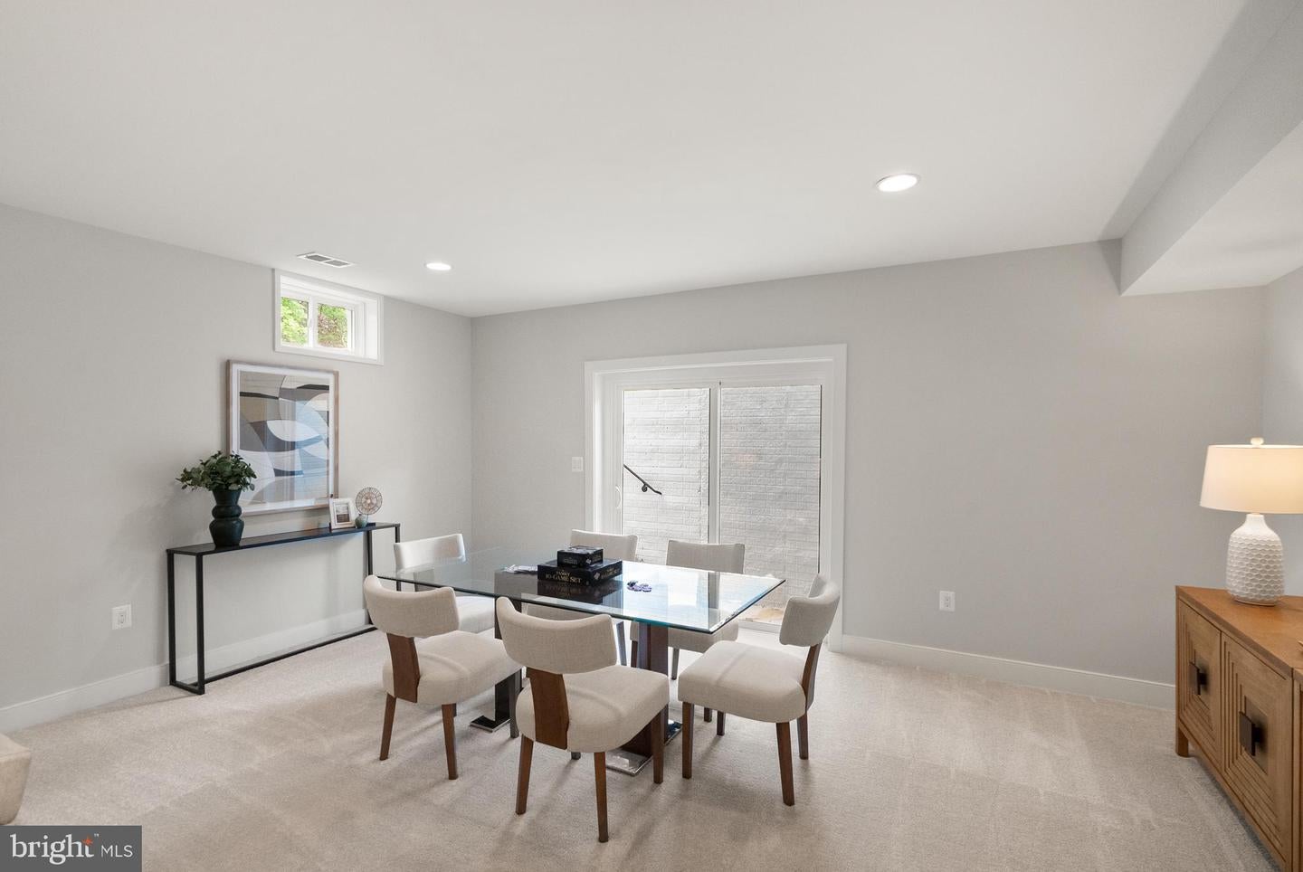 Falls Church, Virginia, 22046, United States, 7 Bedrooms Bedrooms, ,7 BathroomsBathrooms,Residential,Active,1798016