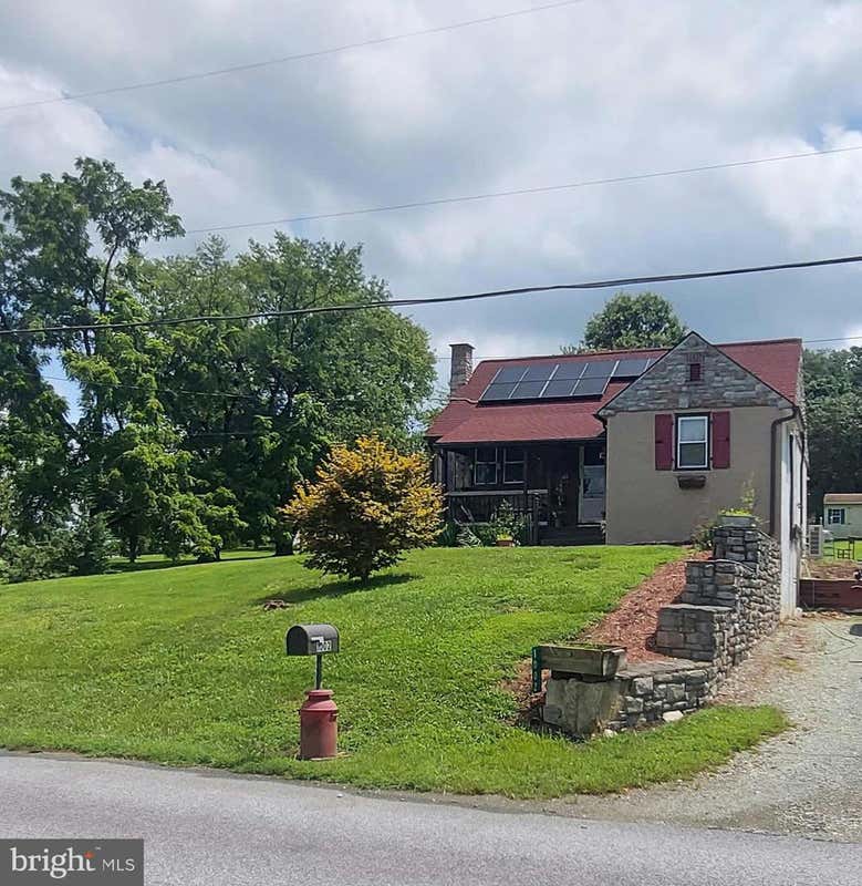 1002 SPRING VALLEY RD, QUARRYVILLE, PA 17566, photo 1 of 33