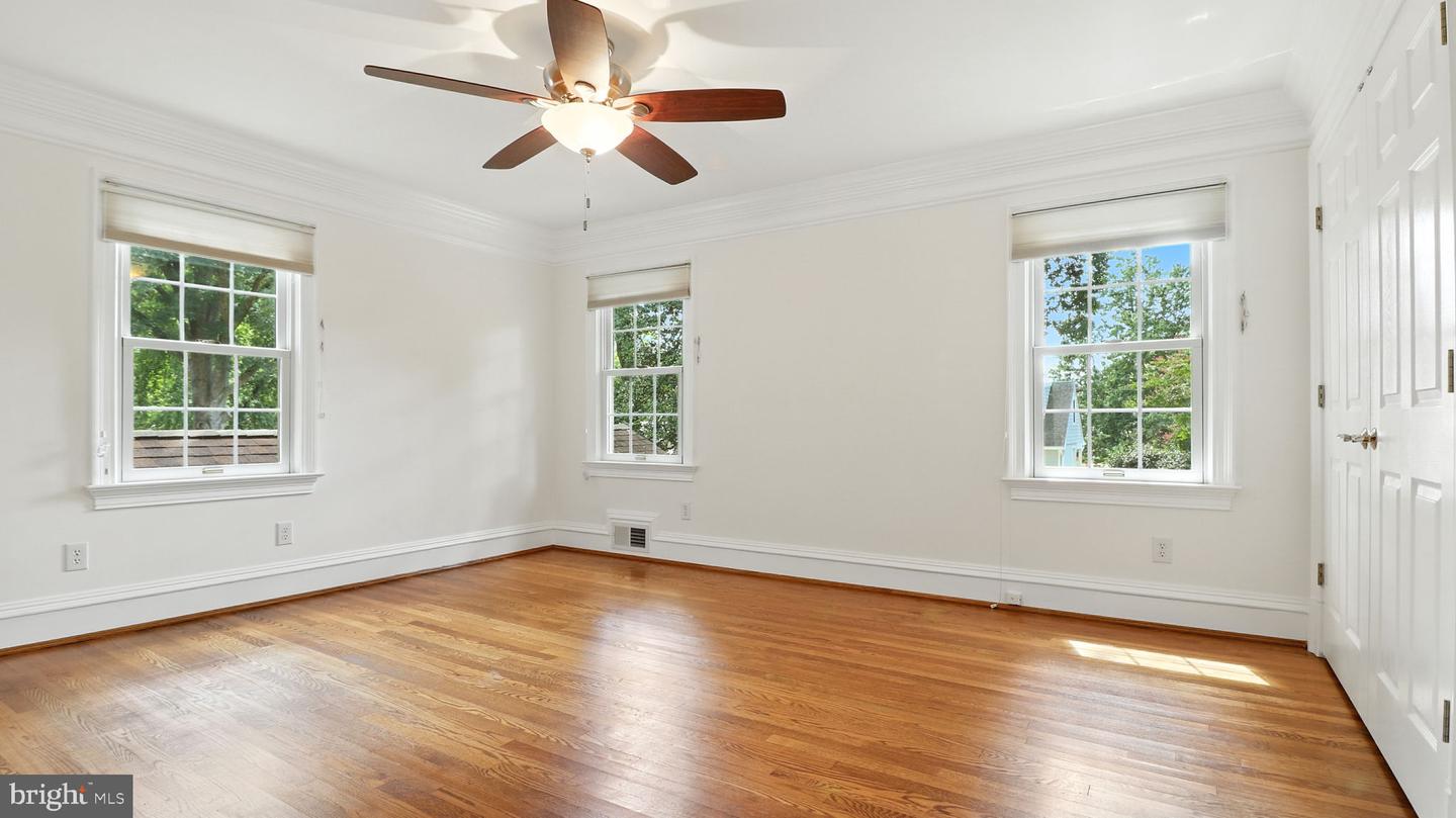 Alexandria, Virginia, 22308, United States, 4 Bedrooms Bedrooms, ,2 BathroomsBathrooms,Residential,Active,1936138
