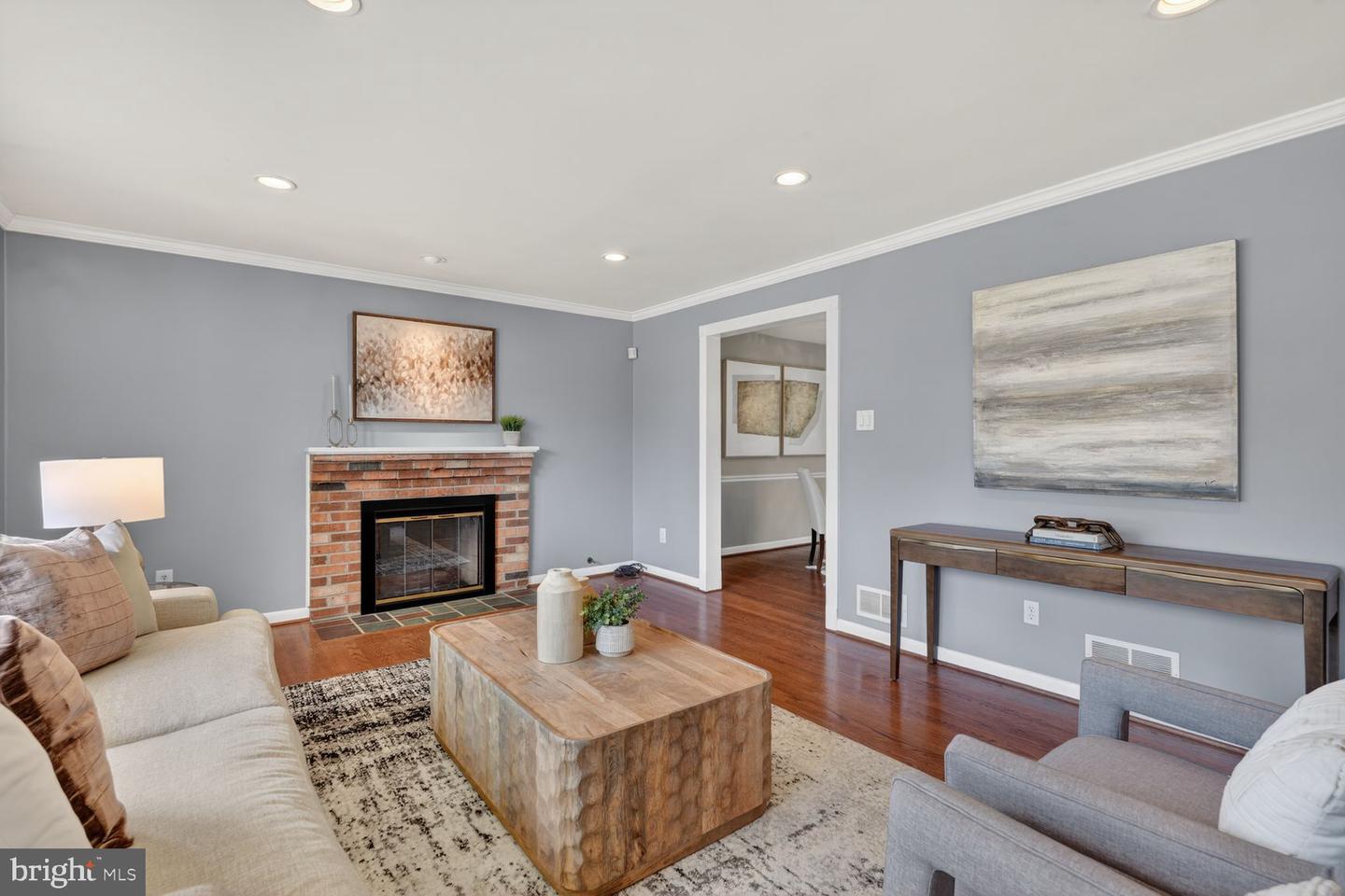 Falls Church, Virginia, 22043, United States, 4 Bedrooms Bedrooms, ,3 BathroomsBathrooms,Residential,Active,2045048