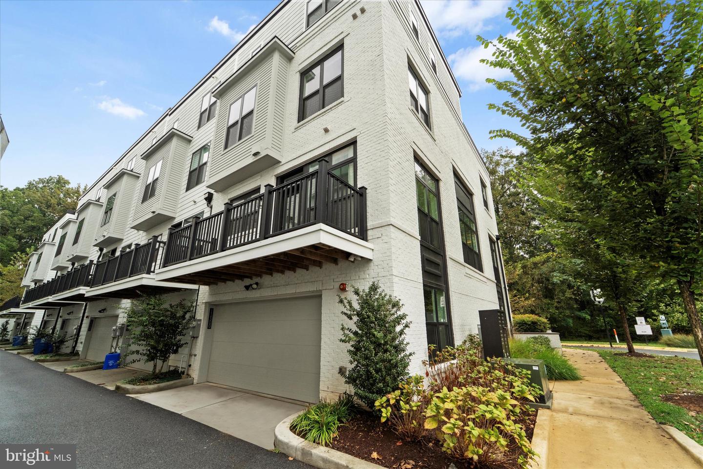 Potomac, Maryland, 20854, United States, 4 Bedrooms Bedrooms, ,5 BathroomsBathrooms,Residential,Active,1961966