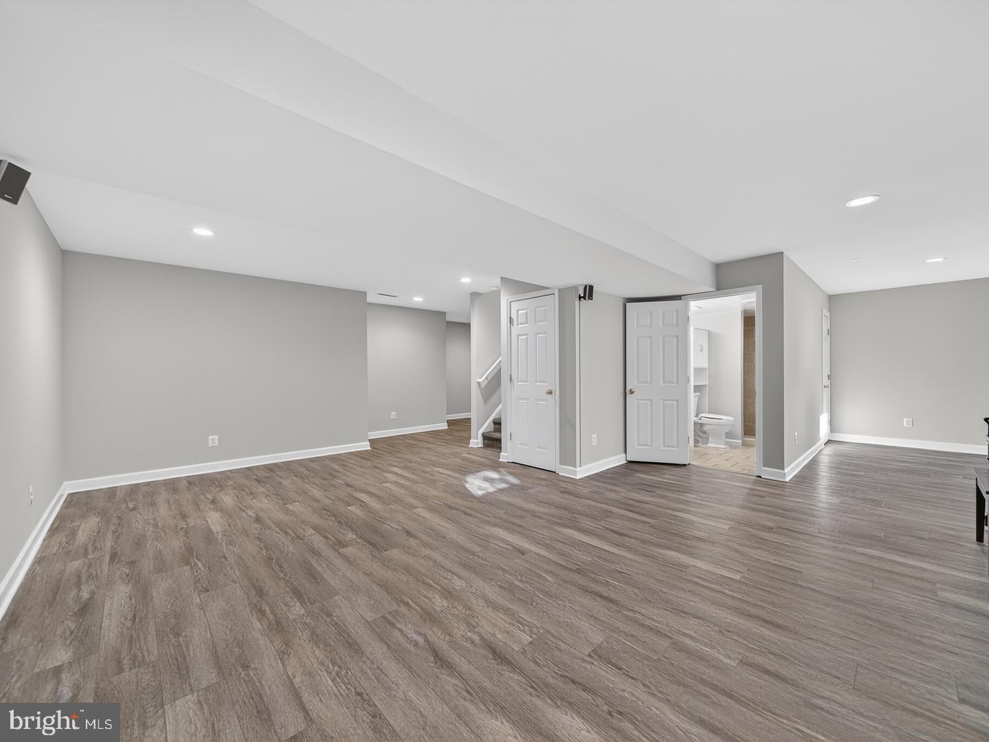 Bethesda, Maryland, 20817, United States, 4 Bedrooms Bedrooms, ,4 BathroomsBathrooms,Residential,Contingent,2006852