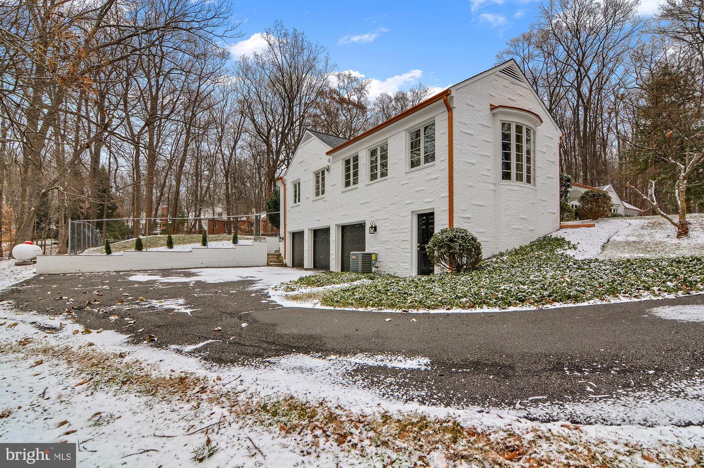 Owings Mills, Maryland, 21117, United States, 5 Bedrooms Bedrooms, ,4 BathroomsBathrooms,Residential,Active,1971806