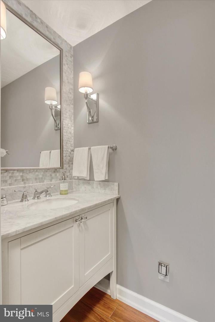 Hanover, Pennsylvania, 17331, United States, ,4 BathroomsBathrooms,Residential,Active,1849526