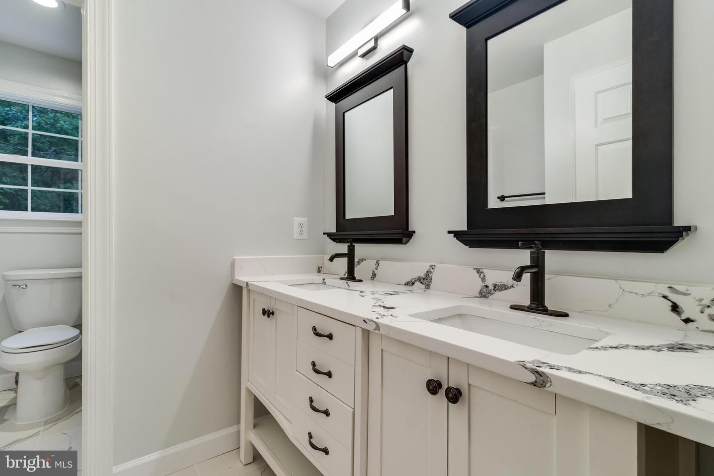 Davidsonville, Maryland, 21035, United States, 5 Bedrooms Bedrooms, ,6 BathroomsBathrooms,Residential,Active,1945307