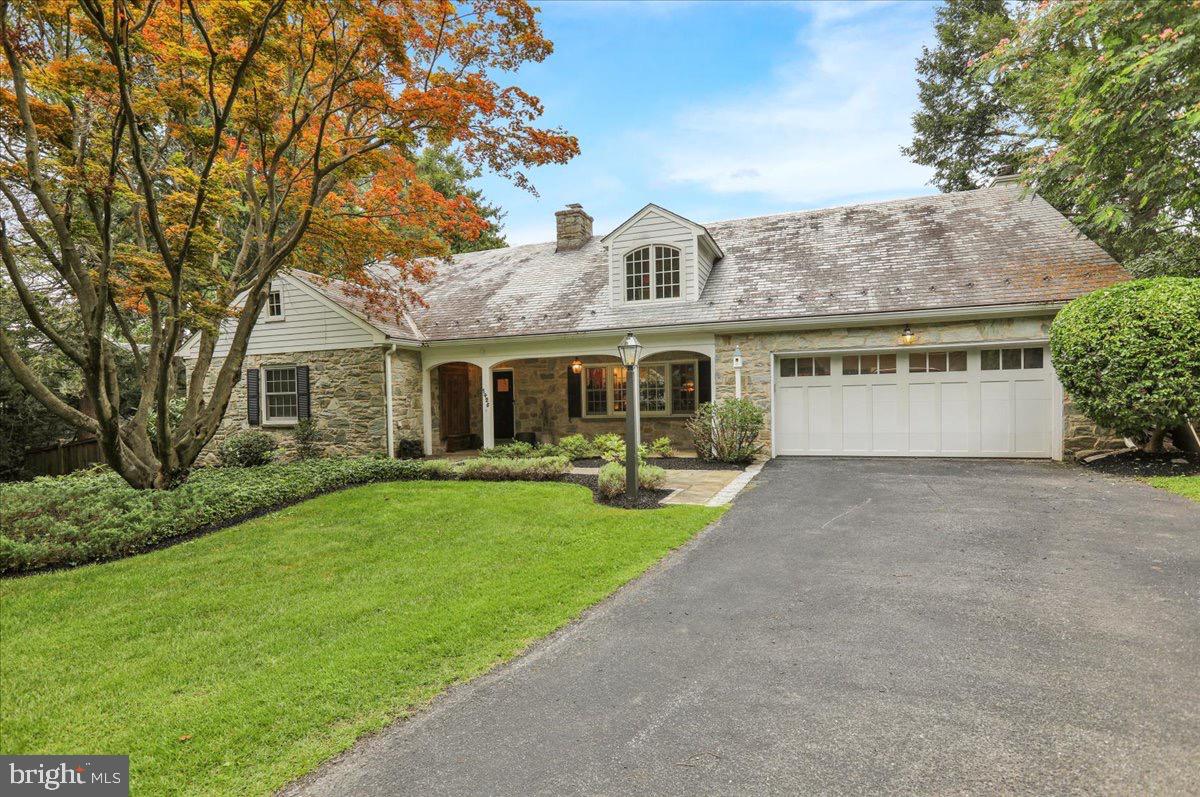 Lancaster, Pennsylvania, 17603, United States, 4 Bedrooms Bedrooms, ,3 BathroomsBathrooms,Residential,Active,1936456