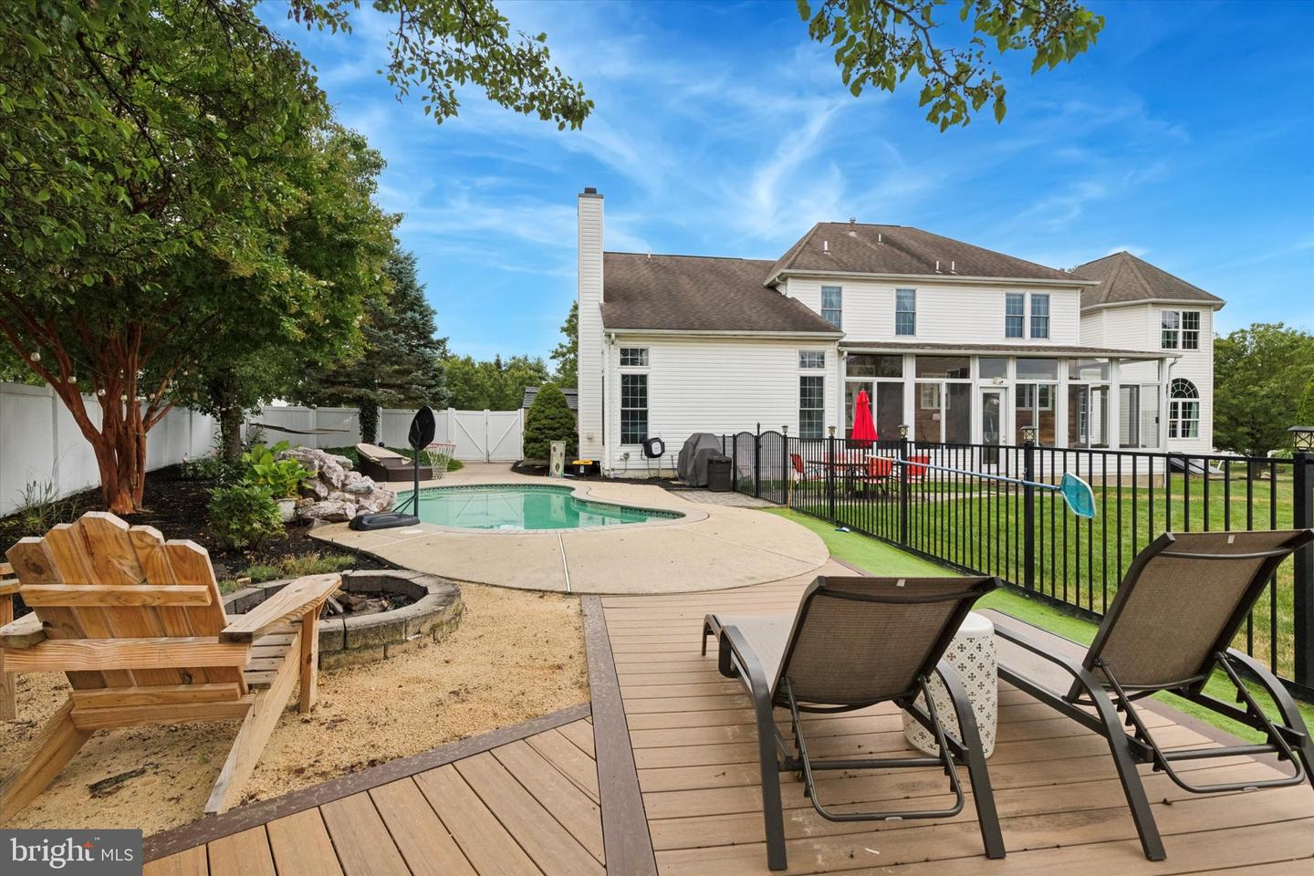 Warrington, Pennsylvania, 18976, United States, 4 Bedrooms Bedrooms, ,3 BathroomsBathrooms,Residential,Active,1920279