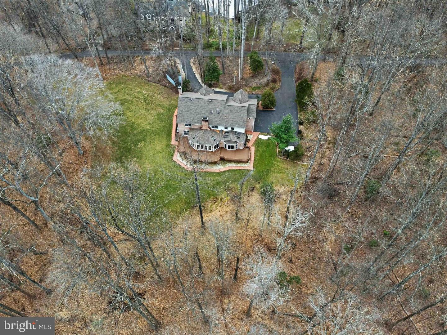 Clifton, Virginia, 20124, United States, 5 Bedrooms Bedrooms, ,6 BathroomsBathrooms,Residential,Active,2025639