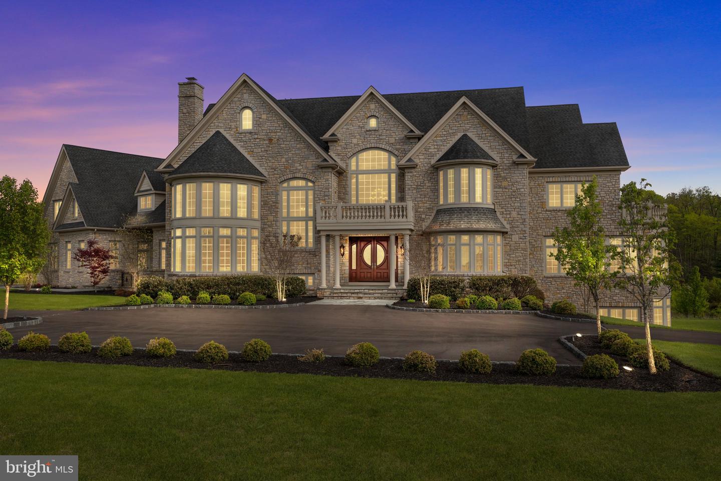 Perched at the pinnacle of an exclusive Upper Makefield Township encla – image 3