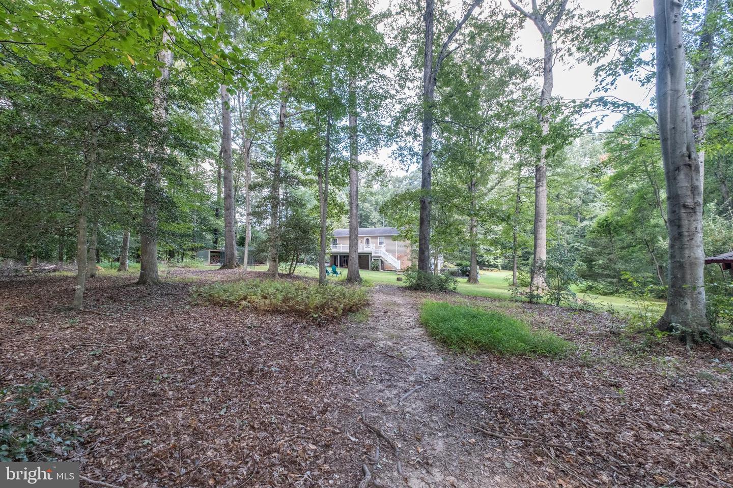 Fairfax Station, Virginia, 22039, United States, 4 Bedrooms Bedrooms, ,3 BathroomsBathrooms,Residential,Active,1936424