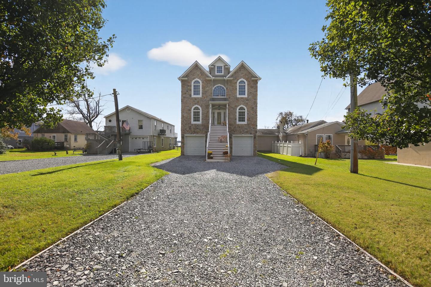 Baltimore, Maryland, 21220, United States, 5 Bedrooms Bedrooms, ,4 BathroomsBathrooms,Residential,Active,1985595