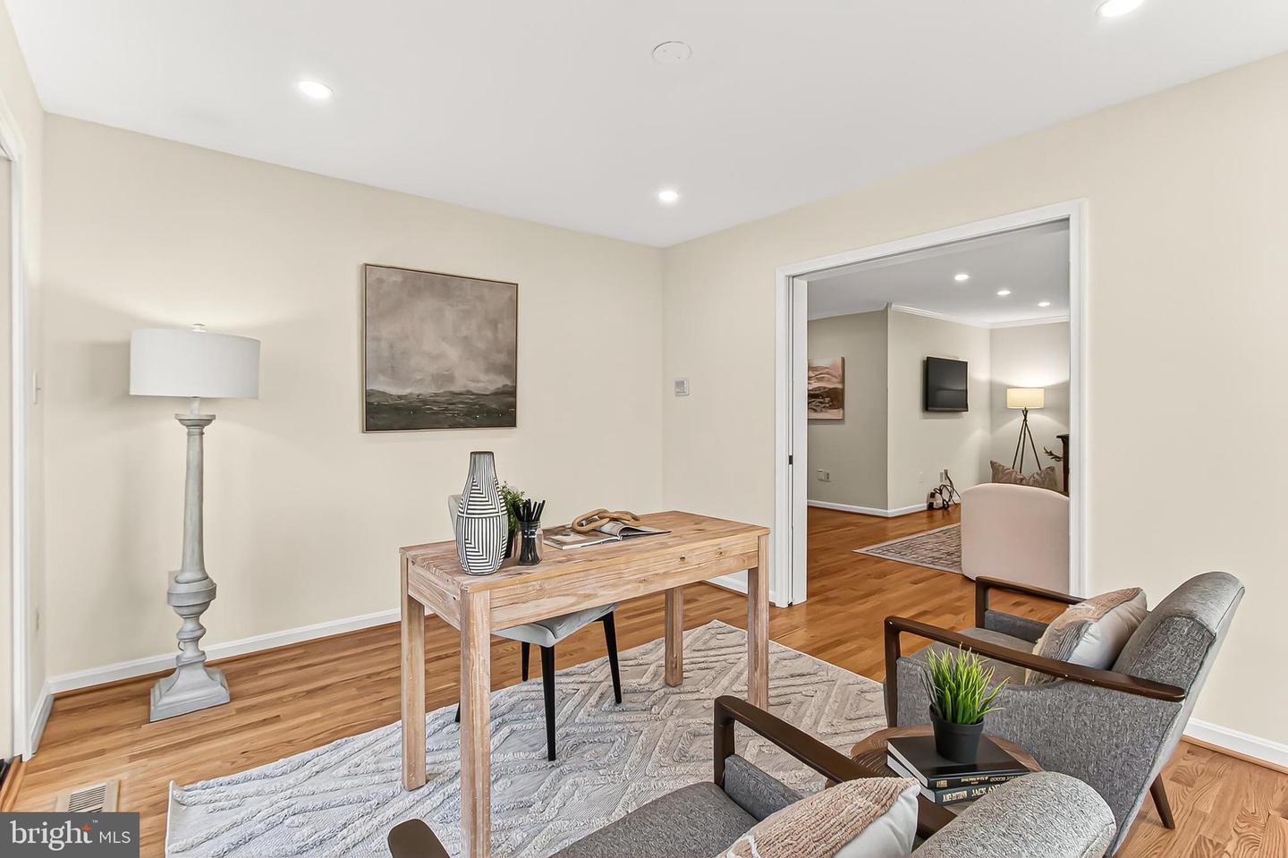 Falls Church, Virginia, 22042, United States, 4 Bedrooms Bedrooms, ,5 BathroomsBathrooms,Residential,Active,1988475