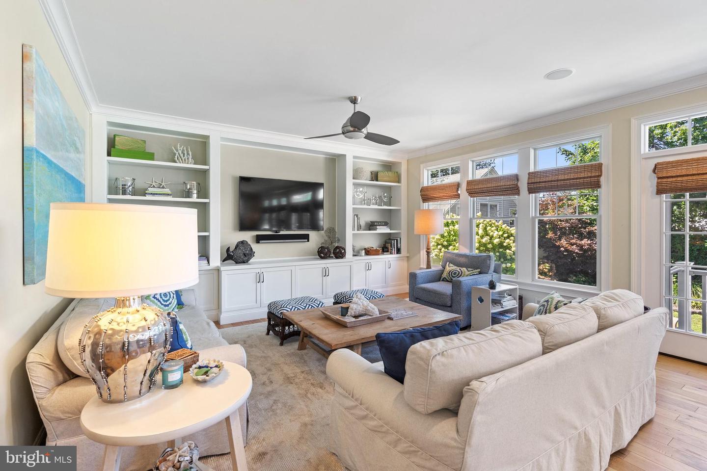 Point Pleasant Beach, New Jersey, 08742, United States, 4 Bedrooms Bedrooms, ,3 BathroomsBathrooms,Residential,Active,1942350