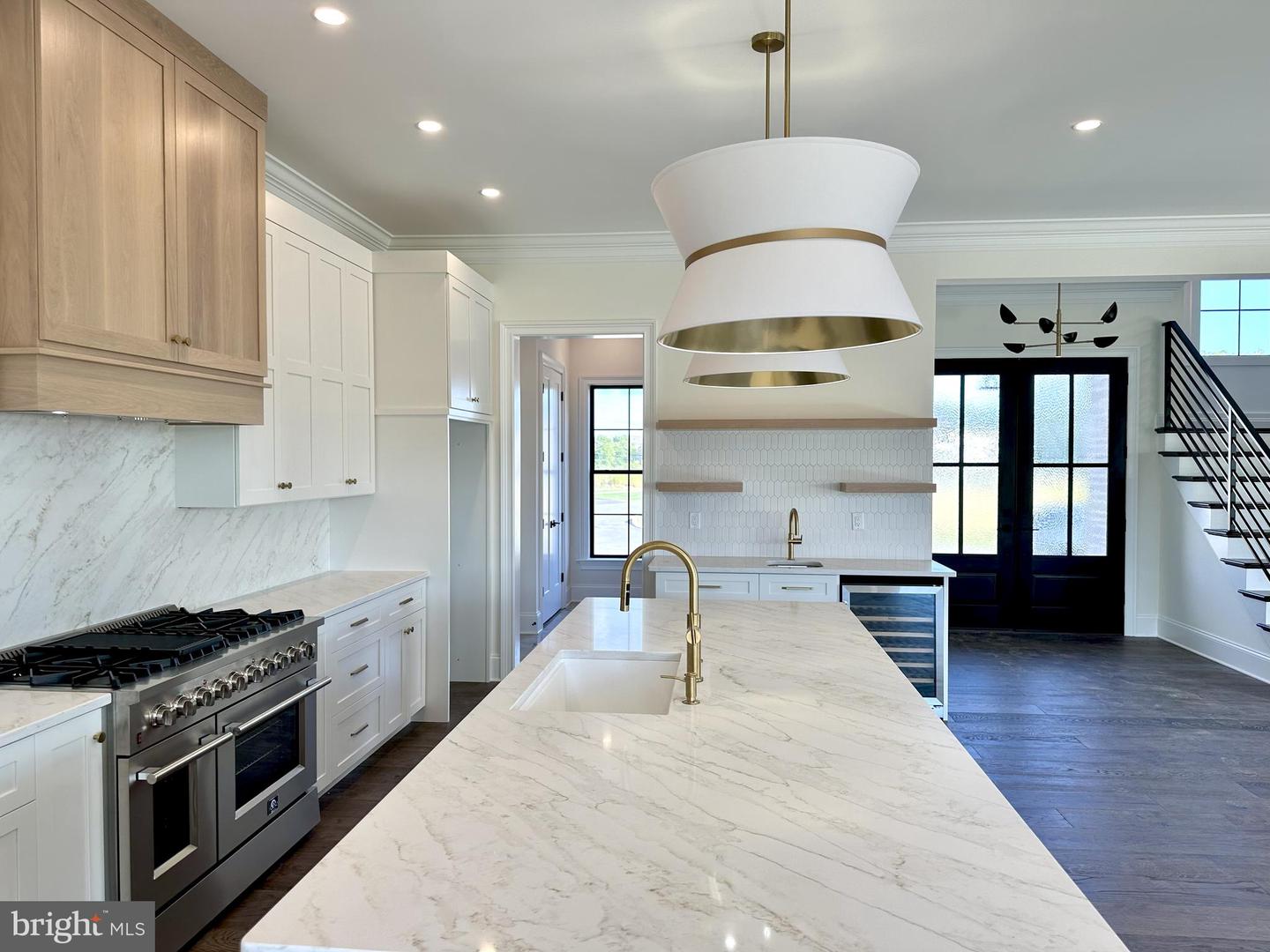 Lancaster, Pennsylvania, 17601, United States, 4 Bedrooms Bedrooms, ,5 BathroomsBathrooms,Residential,Active,1941391