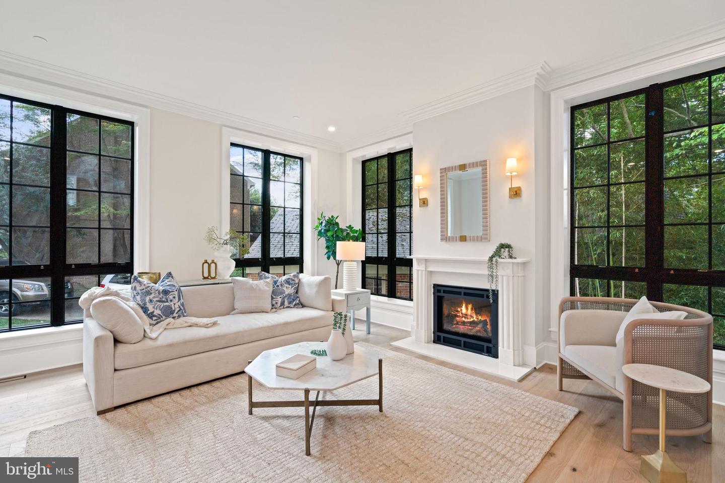 Washington, District Of Columbia, 20016, United States, 6 Bedrooms Bedrooms, ,8 BathroomsBathrooms,Residential,Active,1934802