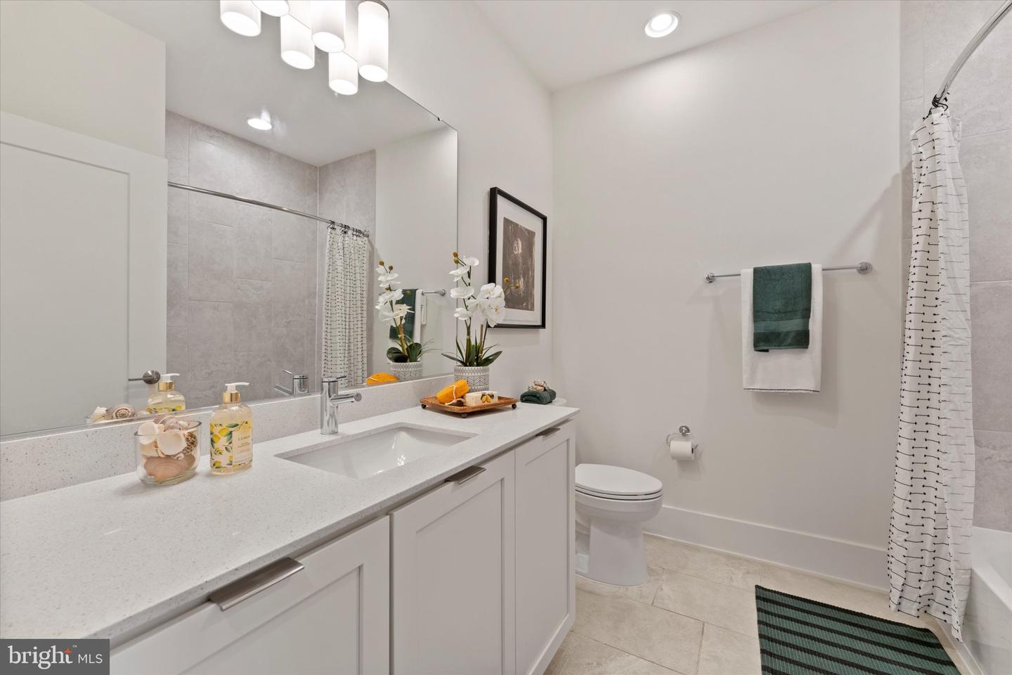 Potomac, Maryland, 20854, United States, 4 Bedrooms Bedrooms, ,5 BathroomsBathrooms,Residential,Active,1961966