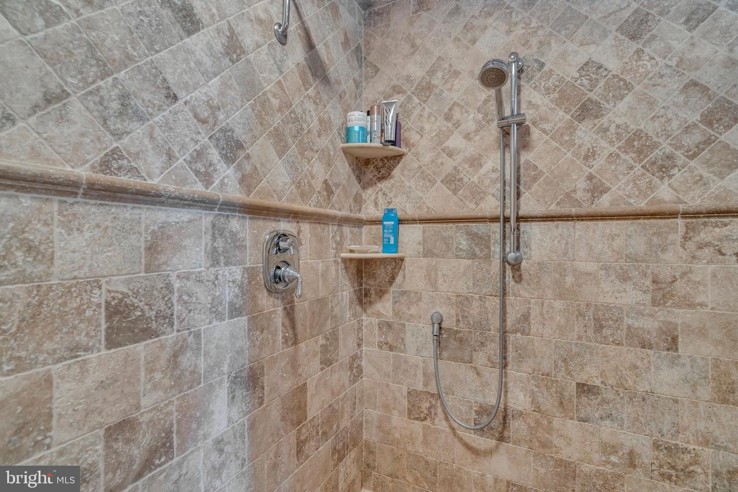 Waretown, New Jersey, 08758, United States, 4 Bedrooms Bedrooms, ,5 BathroomsBathrooms,Residential,Active,1926924