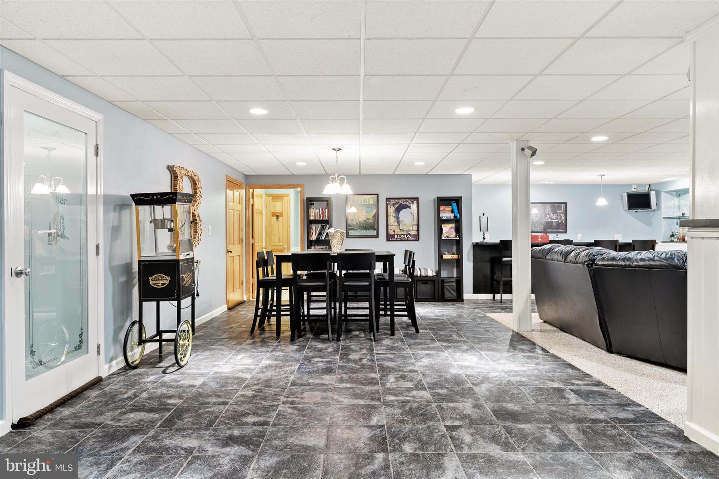 Robbinsville, New Jersey, 08691, United States, 6 Bedrooms Bedrooms, ,6 BathroomsBathrooms,Residential,Active,1953417