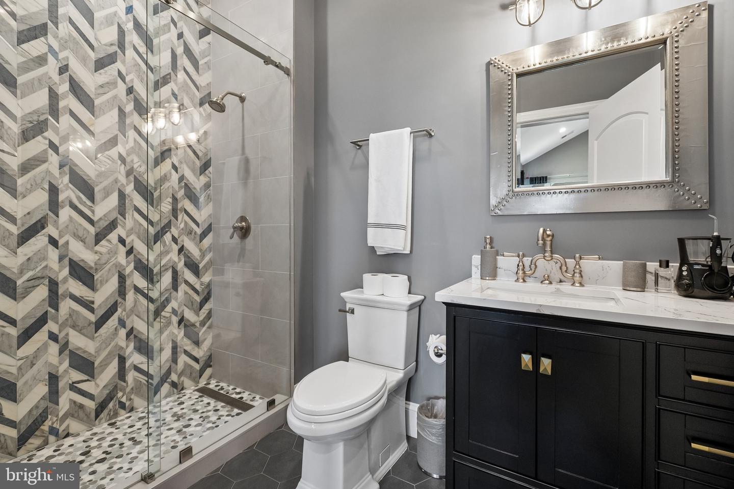 Leesburg, Virginia, 20176, United States, 4 Bedrooms Bedrooms, ,7 BathroomsBathrooms,Residential,Active,2045788