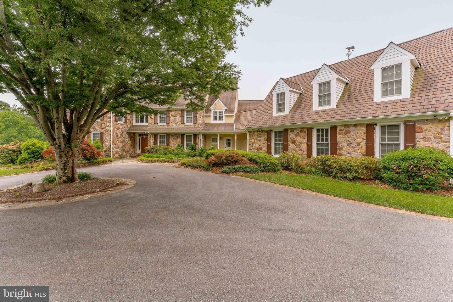 Wilmington, Delaware, 19807, United States, 6 Bedrooms Bedrooms, ,10 BathroomsBathrooms,Residential,Active,1839436
