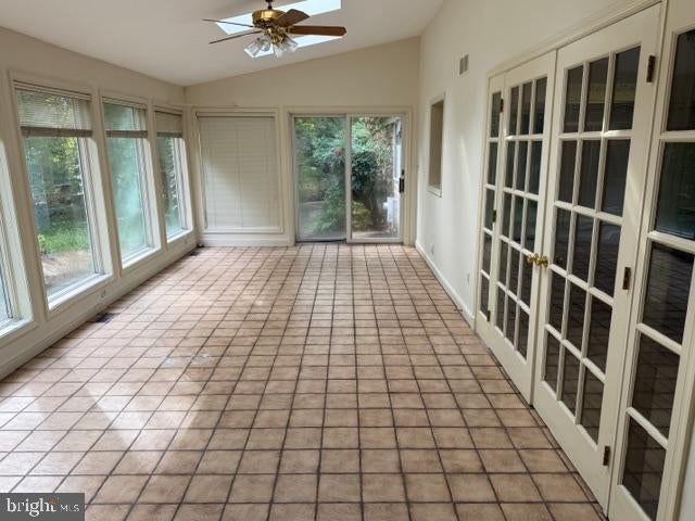 Edgewater, Maryland, 21037, United States, 5 Bedrooms Bedrooms, ,5 BathroomsBathrooms,Residential,Active,1992228