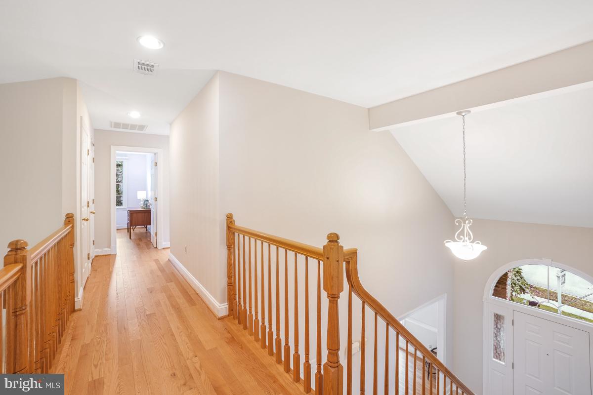 Columbia, Maryland, 21044, United States, 4 Bedrooms Bedrooms, ,3 BathroomsBathrooms,Residential,Active,1913962