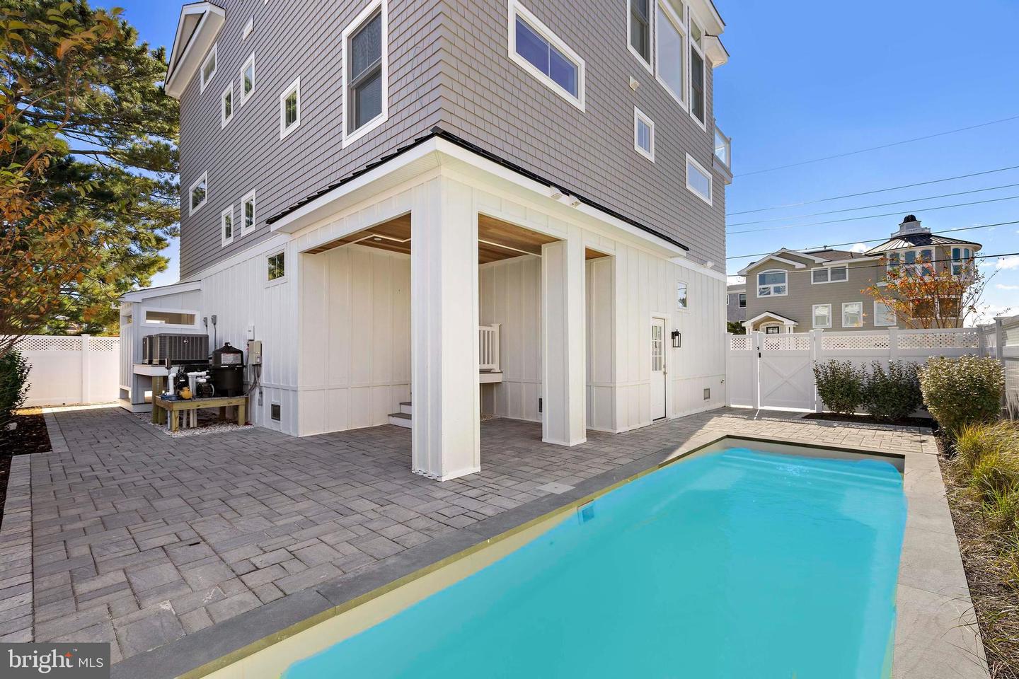 Long Beach Township, New Jersey, 08008, United States, 6 Bedrooms Bedrooms, ,6 BathroomsBathrooms,Residential,Active,1927658