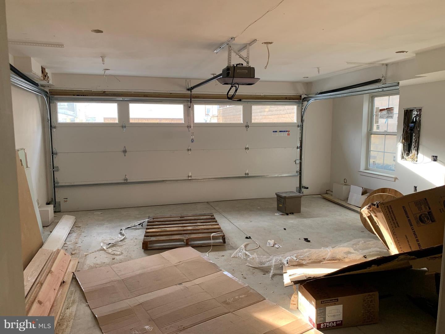 Philadelphia, Pennsylvania, 19127, United States, 6 Bedrooms Bedrooms, ,6 BathroomsBathrooms,Residential,Active,1900208