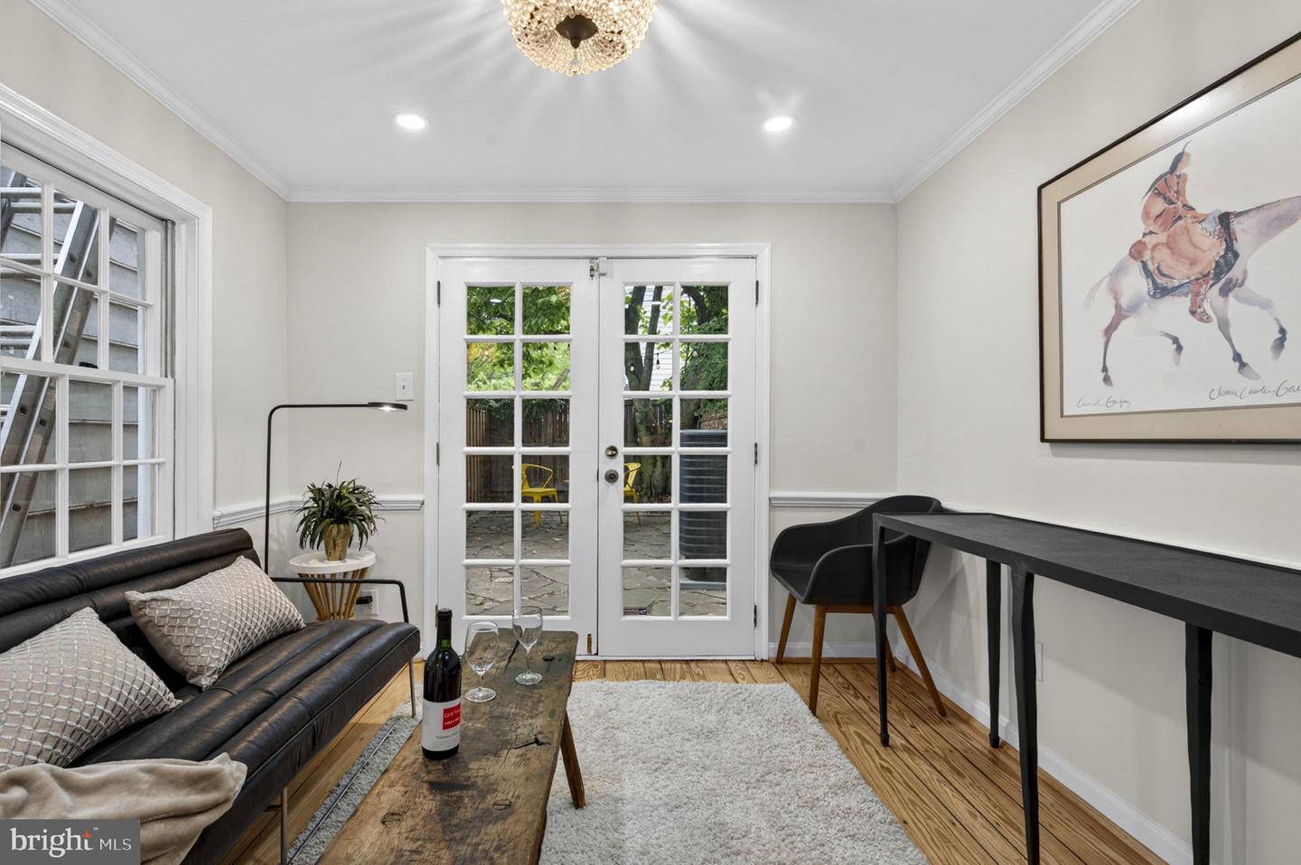 Alexandria, Virginia, 22314, United States, 3 Bedrooms Bedrooms, ,3 BathroomsBathrooms,Residential,Active,2044570