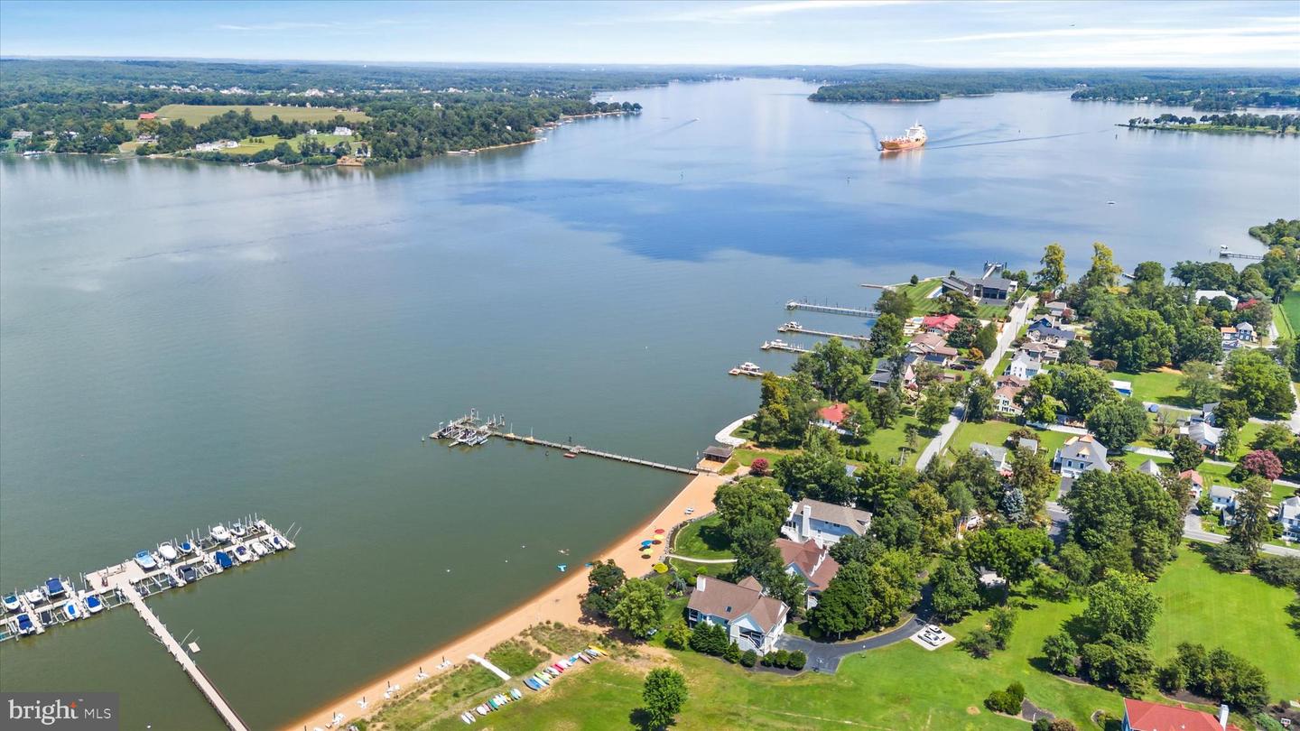 Chesapeake City, Maryland, 21915, United States, 3 Bedrooms Bedrooms, ,4 BathroomsBathrooms,Residential,Active,1914604