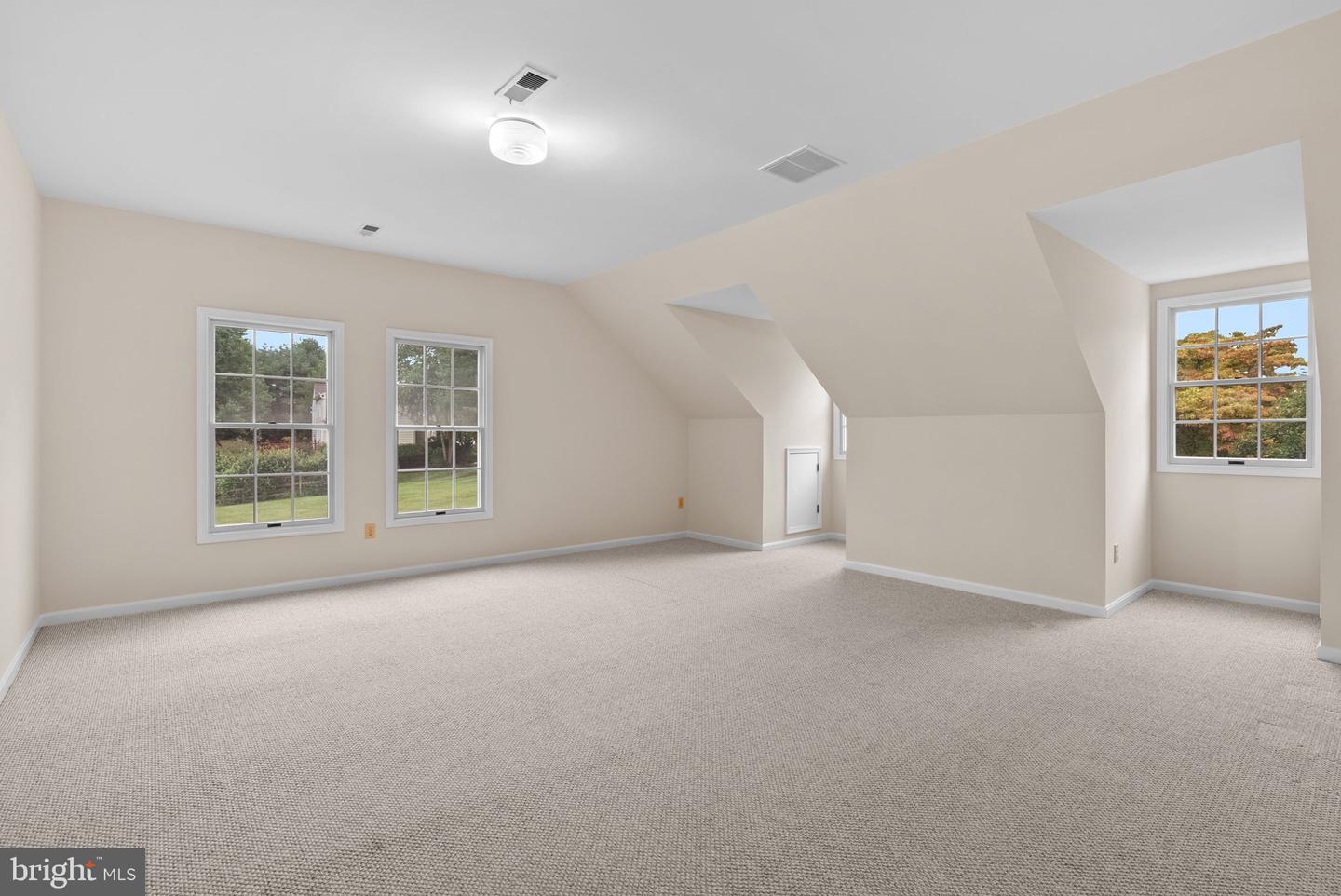 Clarksville, Maryland, 21029, United States, 6 Bedrooms Bedrooms, ,4 BathroomsBathrooms,Residential,Active,1919386