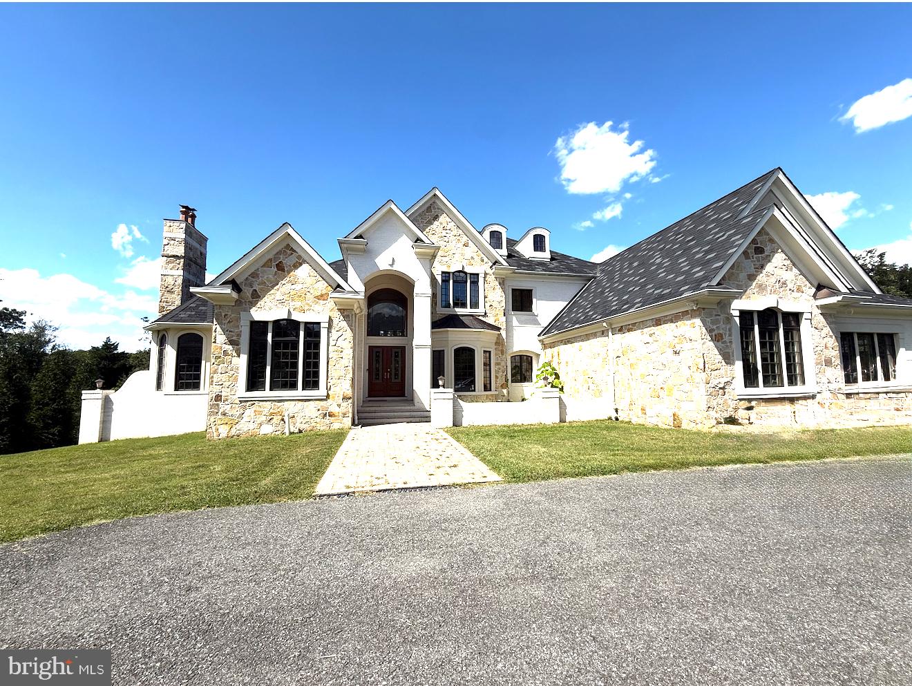 Potomac, Maryland, 20854, United States, 6 Bedrooms Bedrooms, ,7 BathroomsBathrooms,Residential,Active,1927645