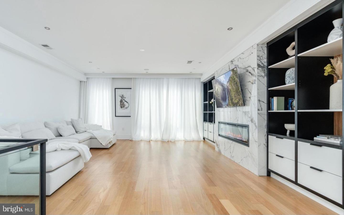 Philadelphia, Pennsylvania, 19125, United States, 4 Bedrooms Bedrooms, ,4 BathroomsBathrooms,Residential,Active,2008922