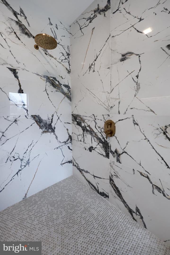 Lancaster, Pennsylvania, 17601, United States, 4 Bedrooms Bedrooms, ,5 BathroomsBathrooms,Residential,Active,1755222