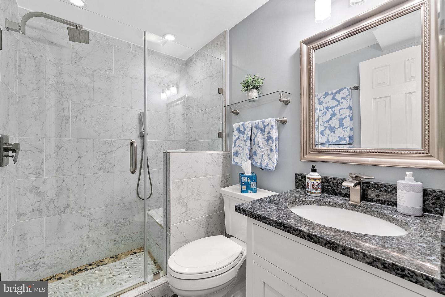 Washington, District Of Columbia, 20005, United States, 3 Bedrooms Bedrooms, ,4 BathroomsBathrooms,Residential,Active,1943762