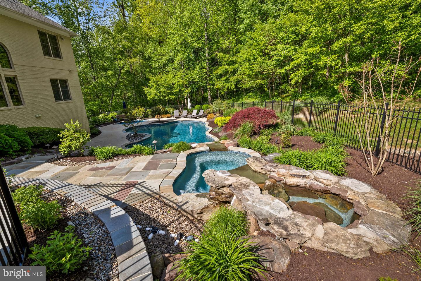 Ellicott City, Maryland, 21042, United States, 5 Bedrooms Bedrooms, ,5 BathroomsBathrooms,Residential,Active,2044187