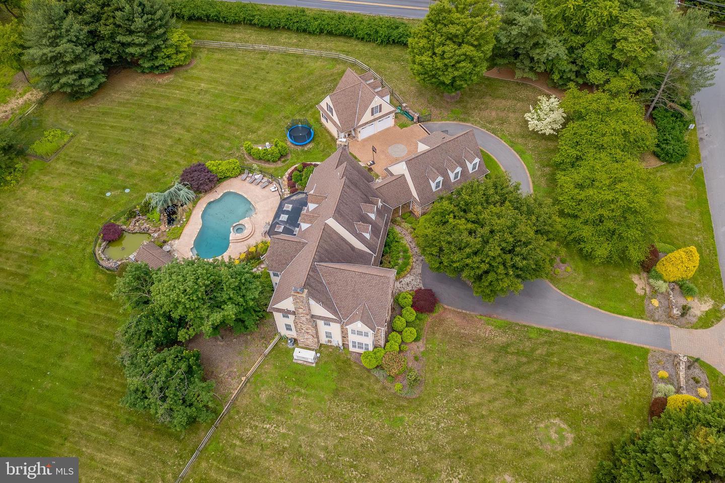 Wilmington, Delaware, 19807, United States, 6 Bedrooms Bedrooms, ,10 BathroomsBathrooms,Residential,Active,1839436