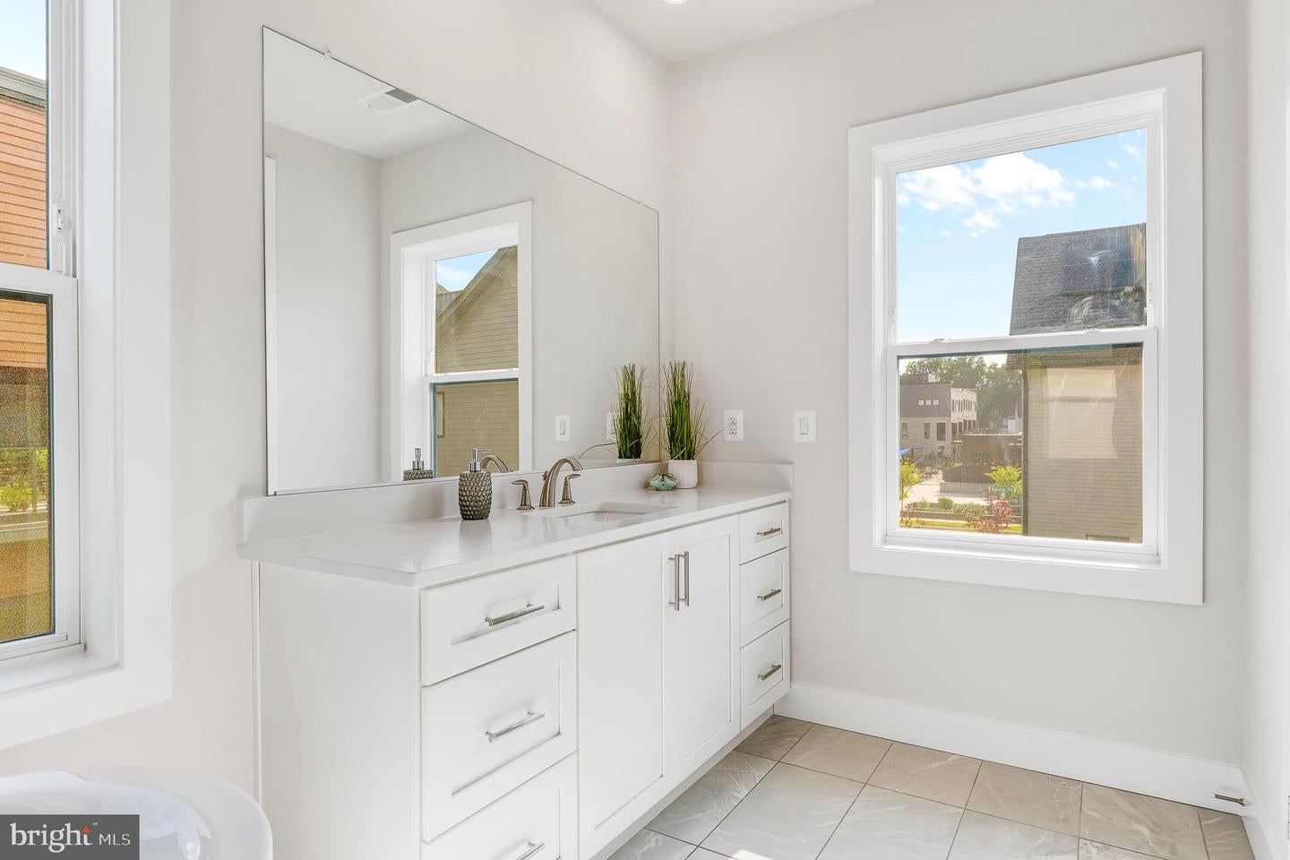 Bethesda, Maryland, 20817, United States, 5 Bedrooms Bedrooms, ,5 BathroomsBathrooms,Residential,Active,1880183