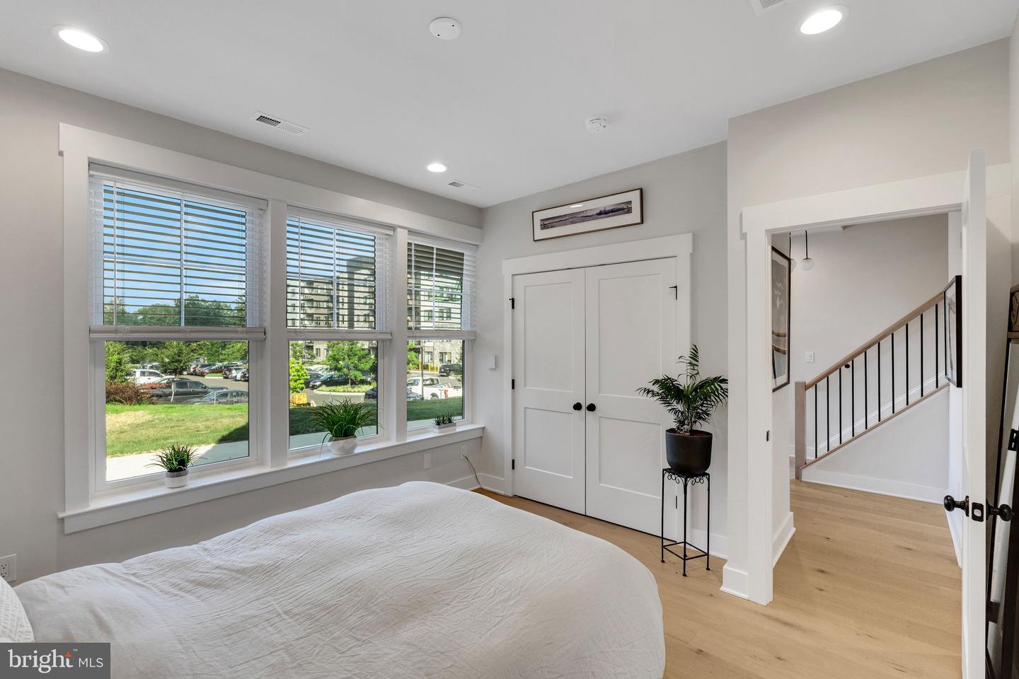 Newtown Square, Pennsylvania, 19073, United States, 3 Bedrooms Bedrooms, ,4 BathroomsBathrooms,Residential,Active,1913954