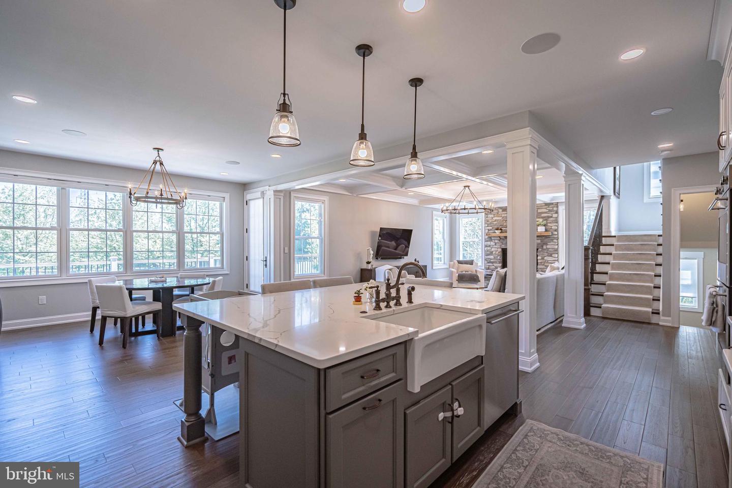 Bethlehem, Pennsylvania, 18020, United States, 4 Bedrooms Bedrooms, ,5 BathroomsBathrooms,Residential,Pending,1968396