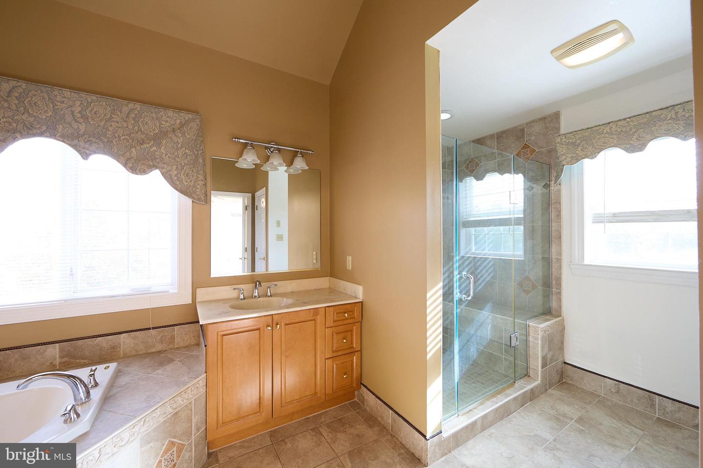 Blue Bell, Pennsylvania, 19422, United States, 4 Bedrooms Bedrooms, ,6 BathroomsBathrooms,Residential,Active,2008012