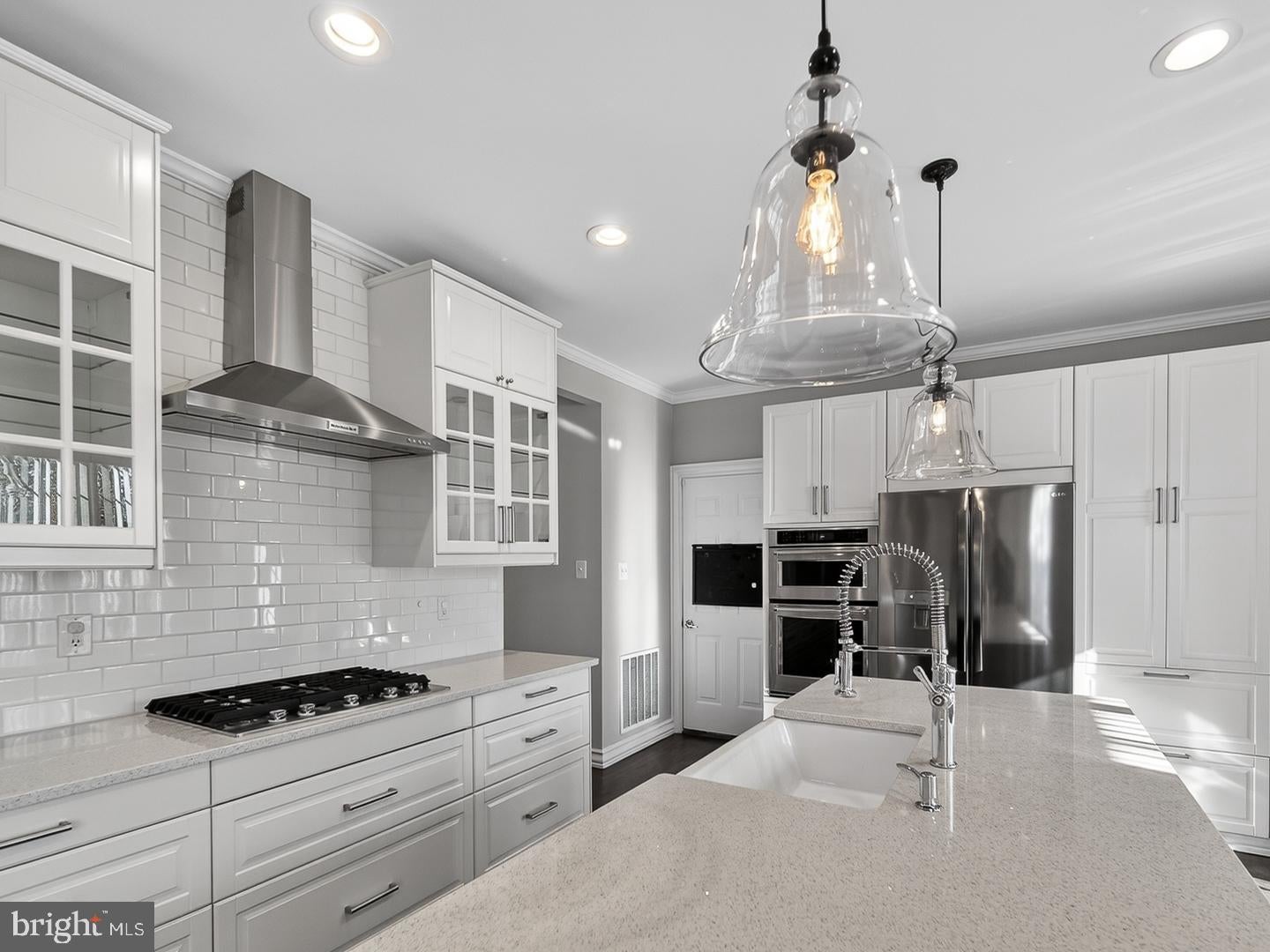 Bethesda, Maryland, 20817, United States, 4 Bedrooms Bedrooms, ,4 BathroomsBathrooms,Residential,Contingent,2006852