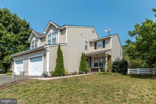 598 THISTLE DR, PENNSBURG, PA 18073 - Image 1