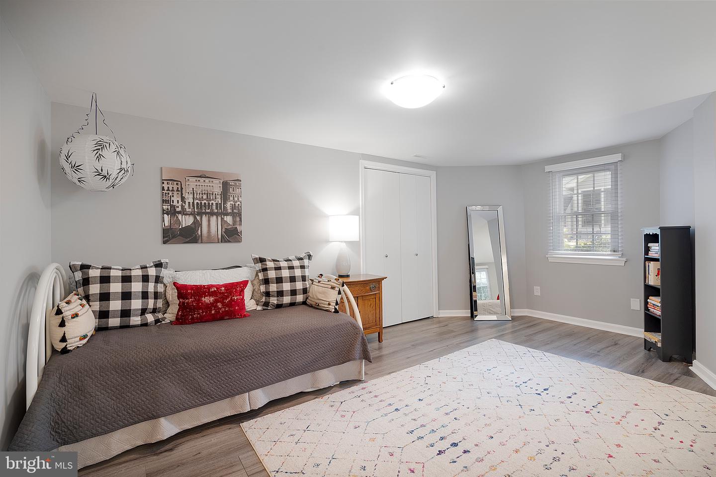 Arlington, Virginia, 22207, United States, 5 Bedrooms Bedrooms, ,4 BathroomsBathrooms,Residential,Active,1943764