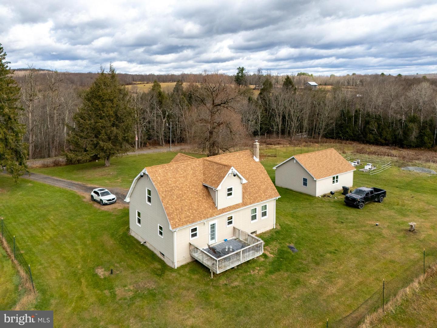 Waymart, Pennsylvania, 18472, United States, 4 Bedrooms Bedrooms, ,2 BathroomsBathrooms,Residential,Active,2007156