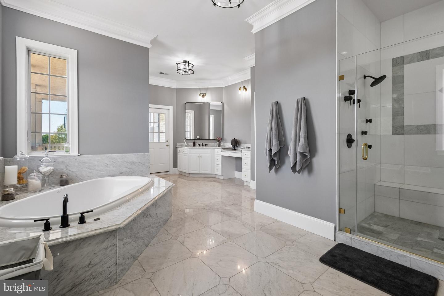 Leesburg, Virginia, 20176, United States, 4 Bedrooms Bedrooms, ,7 BathroomsBathrooms,Residential,Active,2045788