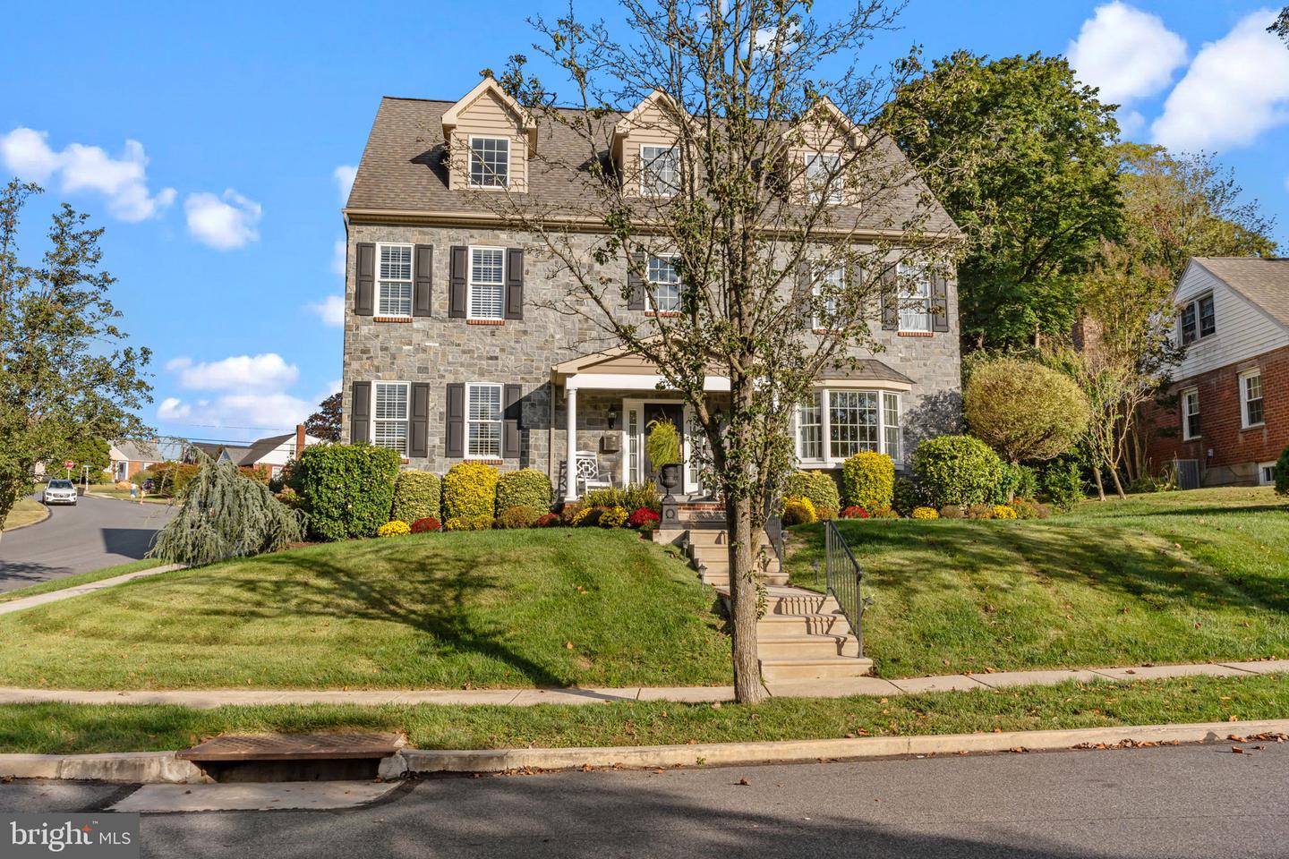Havertown, Pennsylvania, 19083, United States, 5 Bedrooms Bedrooms, ,4 BathroomsBathrooms,Residential,Active,1972137