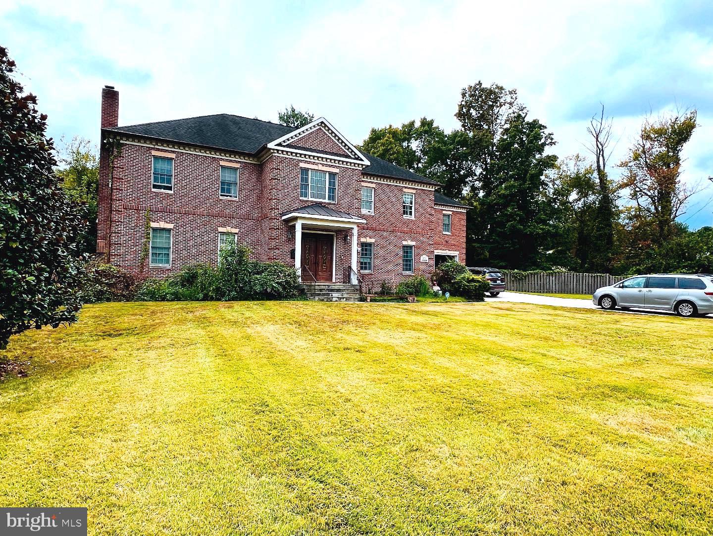 Falls Church, Virginia, 22042, United States, 6 Bedrooms Bedrooms, ,6 BathroomsBathrooms,Residential,Active,1946533